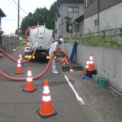 団地内大型排水路清掃③