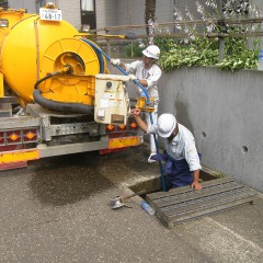 団地内大型排水路清掃④